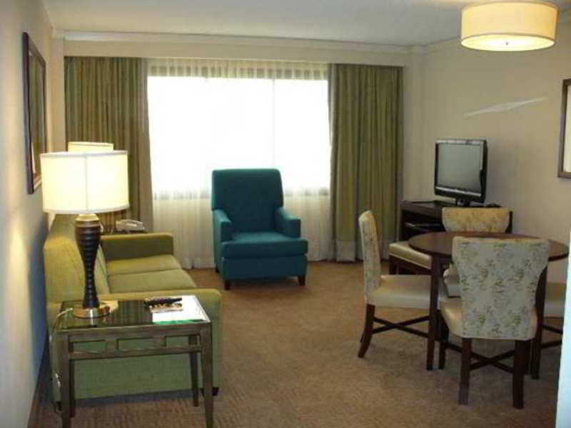 Embassy Suites By Hilton Kansas City Overland Park Kamer foto